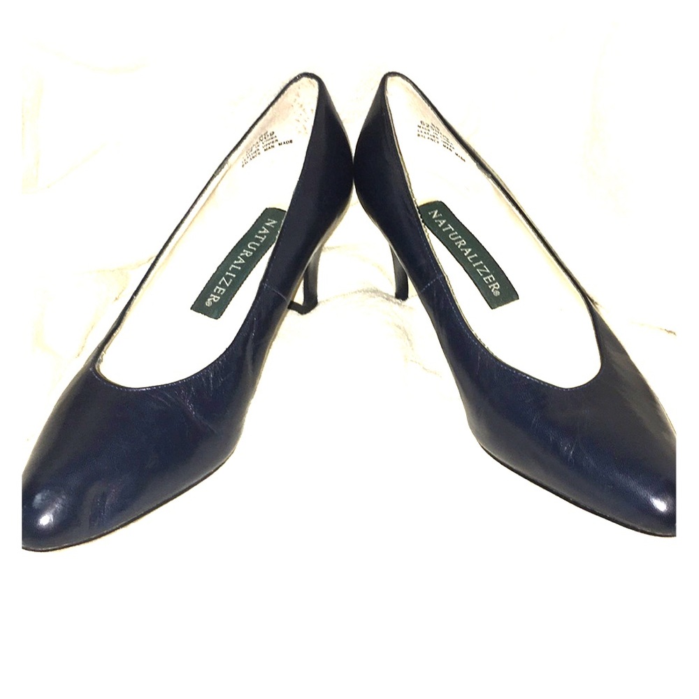 Naturaliser Pumps sz 8